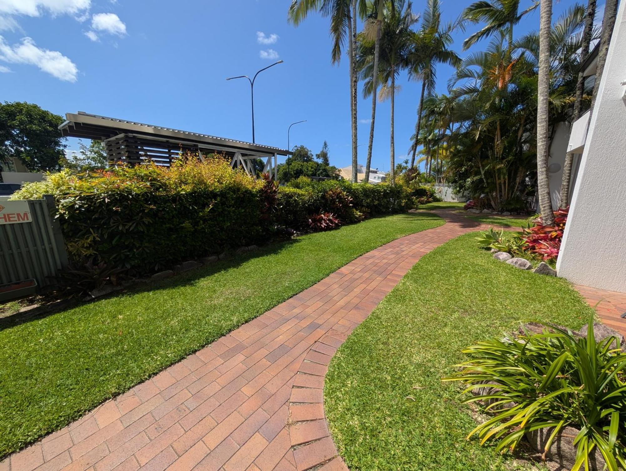 The Noosa Apartments Екстер'єр фото
